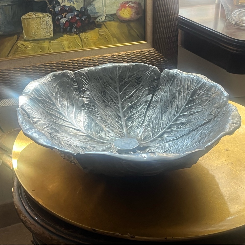 Silver Leaf-Shaped Bowl - Picture 1 of 9